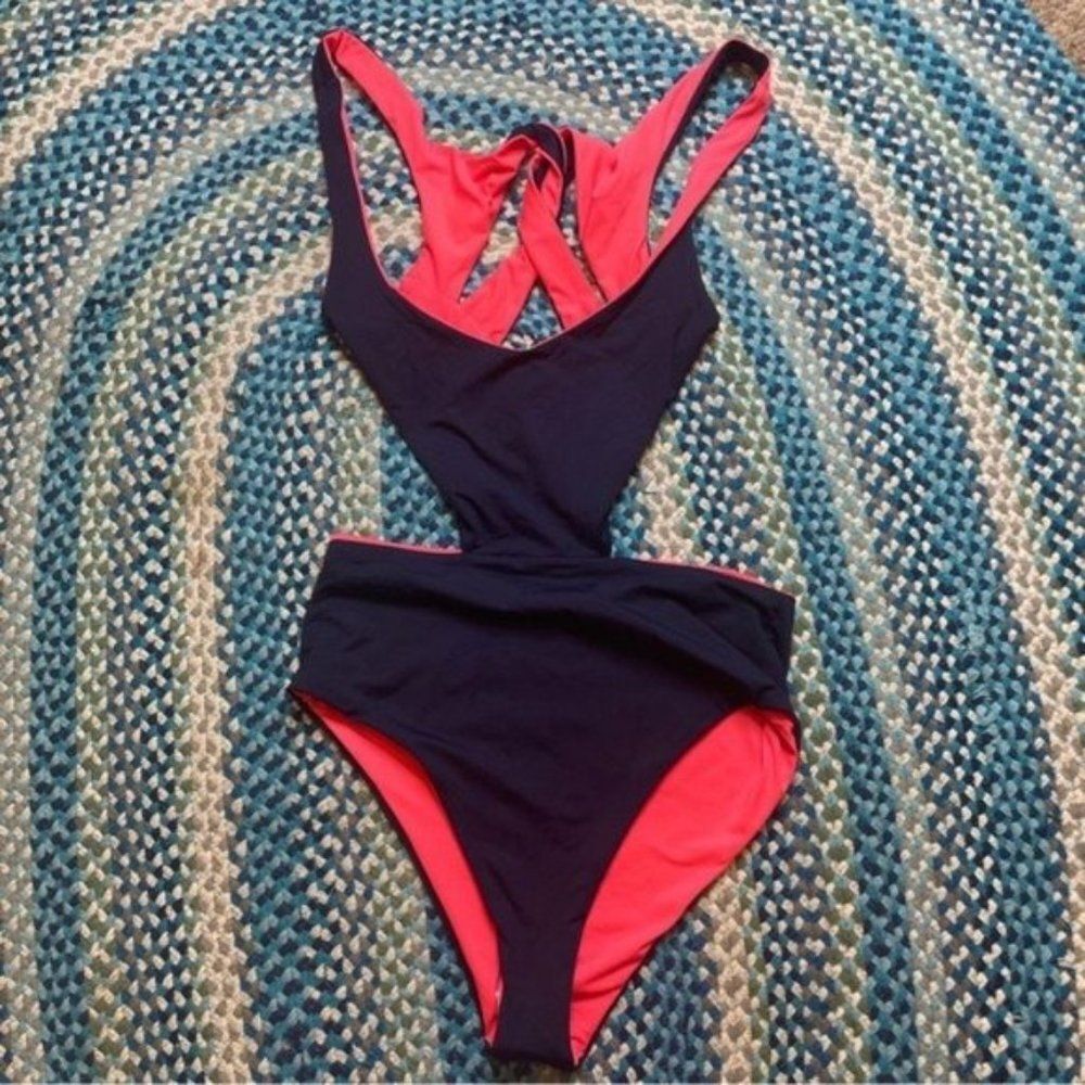 L*Space Navy One Piece Swimsuit reposhing  it fits small maybe more a 10 & 8 - Picture 4 of 6